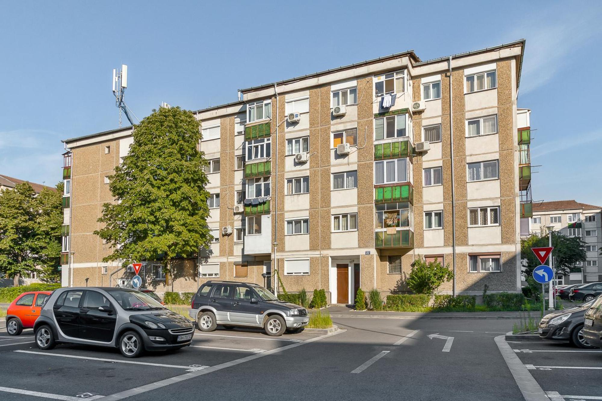 Apartament Helena Орадеа Екстериор снимка